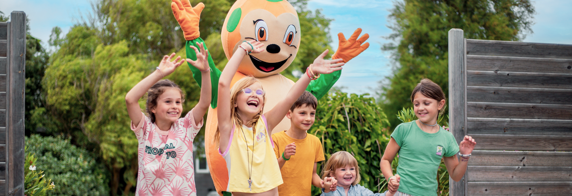 Our mascot Sunny and your children have fun at the club for an unforgettable holiday on the Ile de Ré.