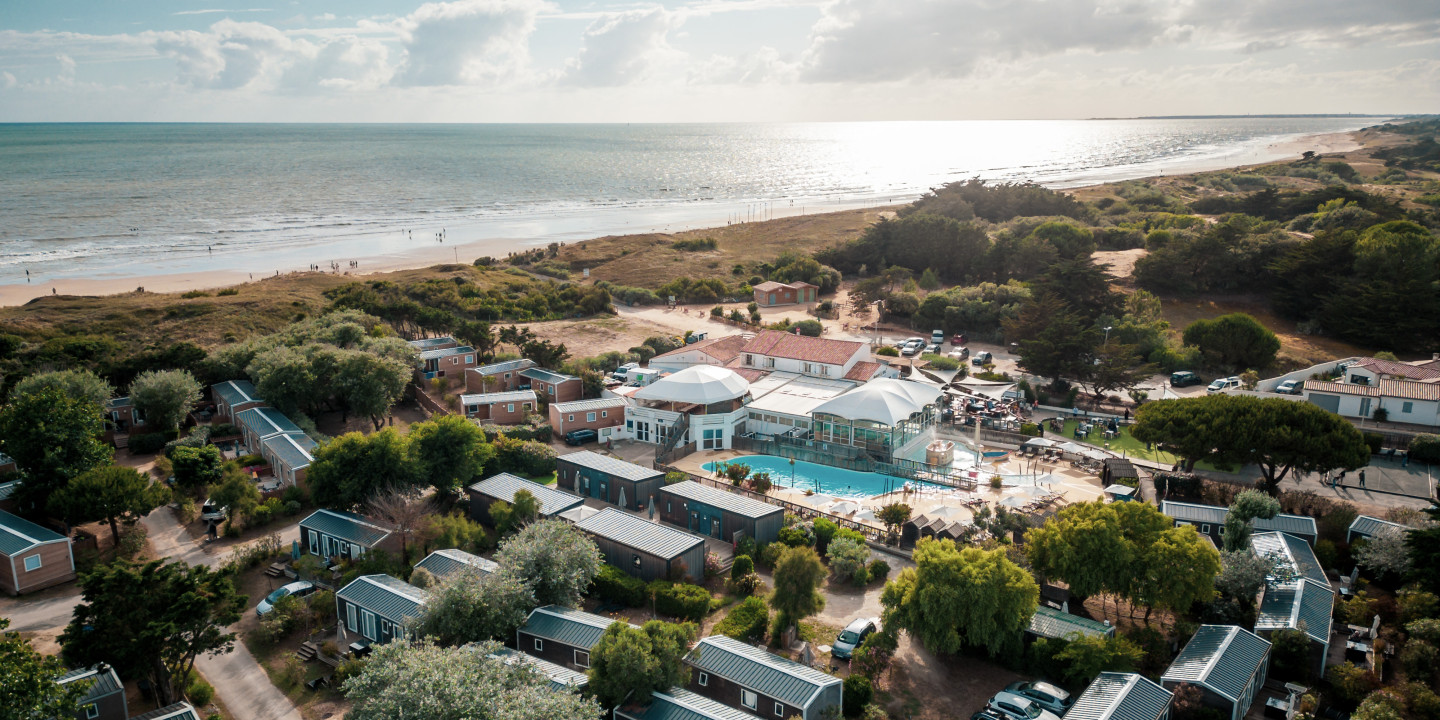 aerial view swimming pool camping sunelia interlude 50m from the beach