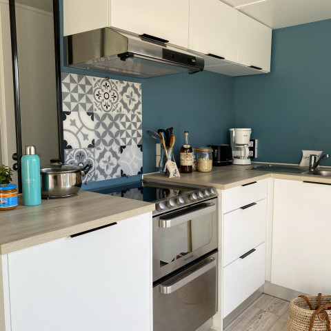 Equipped kitchen | Sunêlia Prestige 6 people | Mobile home rental ile de re