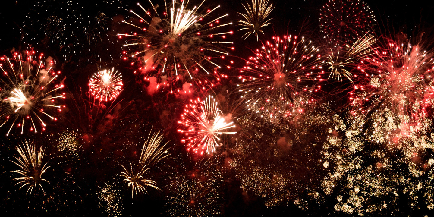 fireworks evening on the Ile de Ré during your stay
